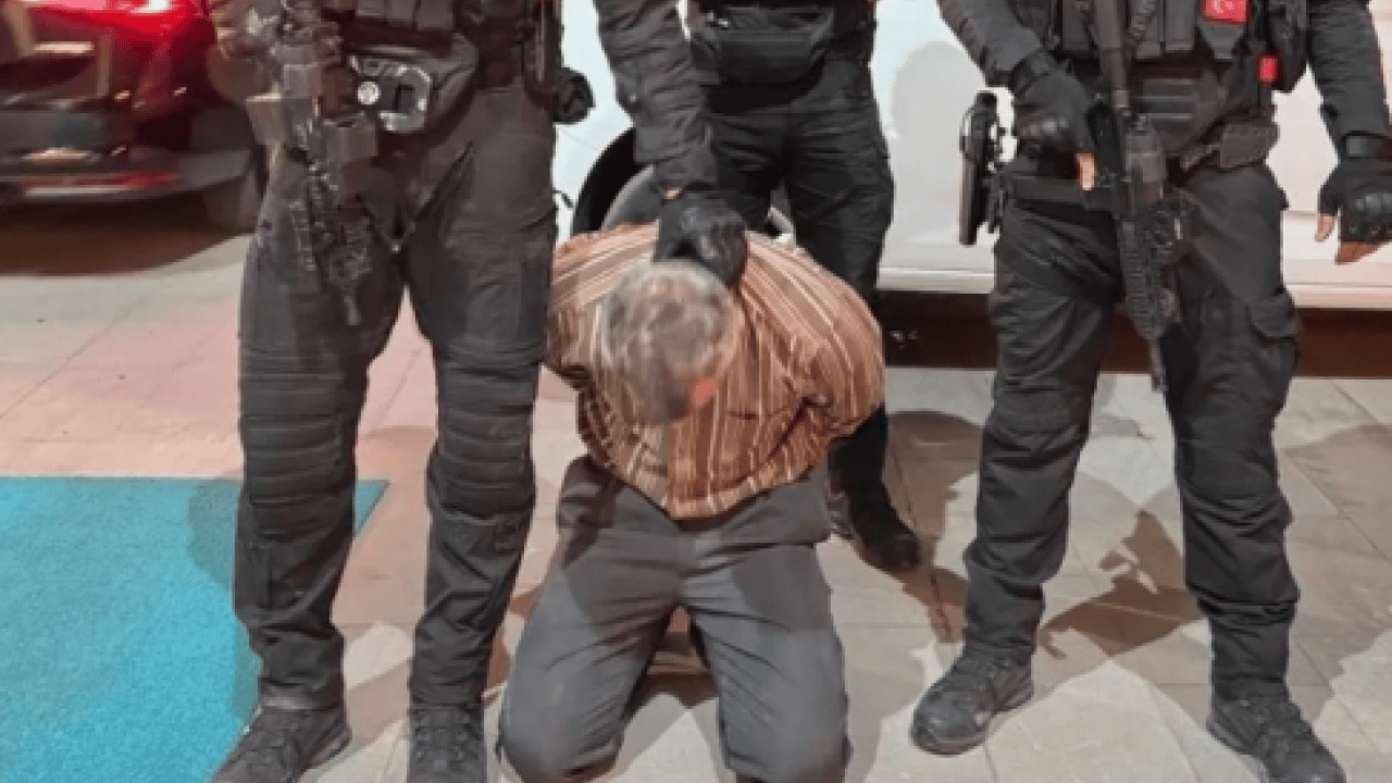 Foto - Suikastçi haine destek veren 10 kişi adliyede: FETÖ yardakçıları hesap veriyor