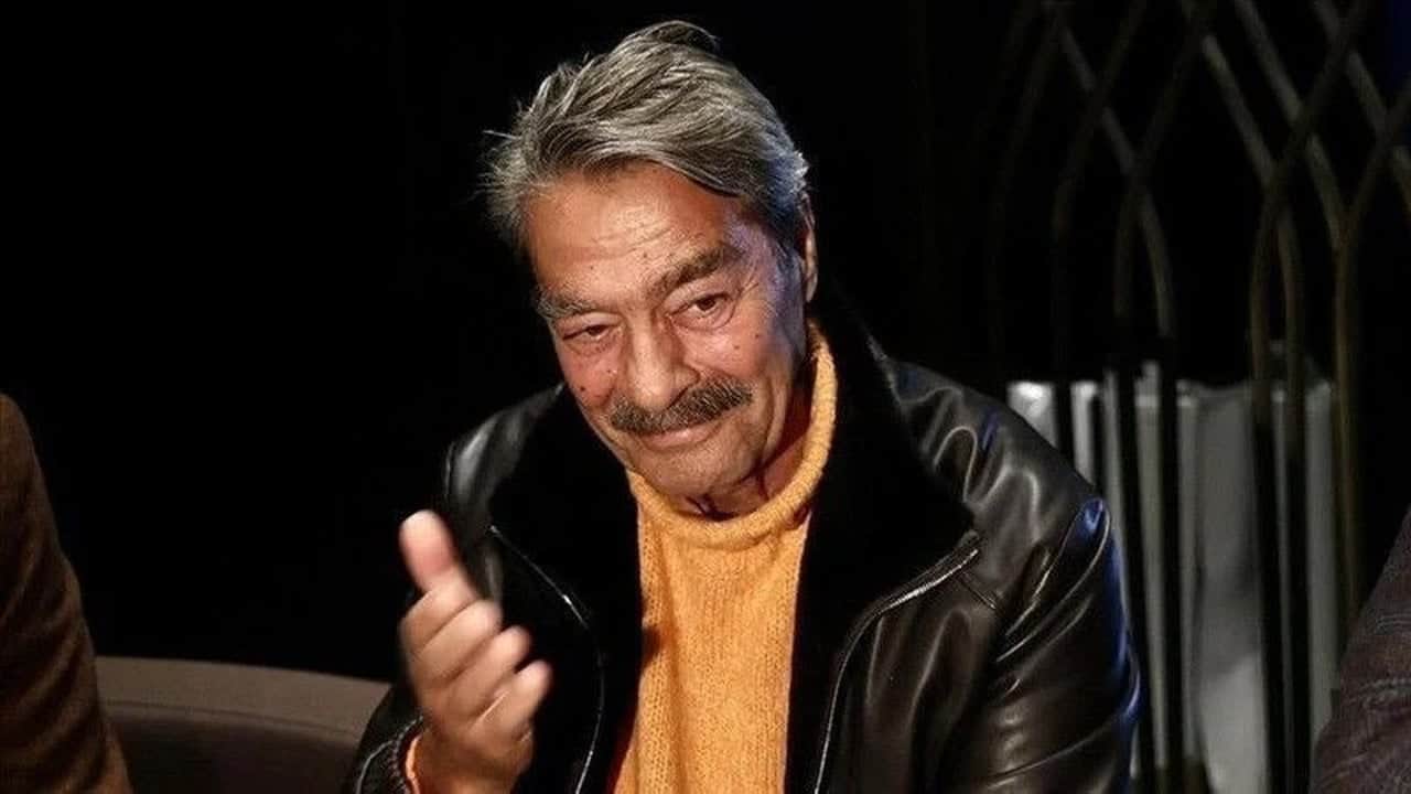 Foto - Sülalesi para için sıraya girmişken Kadir İnanır’ın yeğeni inşaatta çalışırken görüntülendi! Miras sorusuna verdiği cevap herkesi ters köşe yaptı