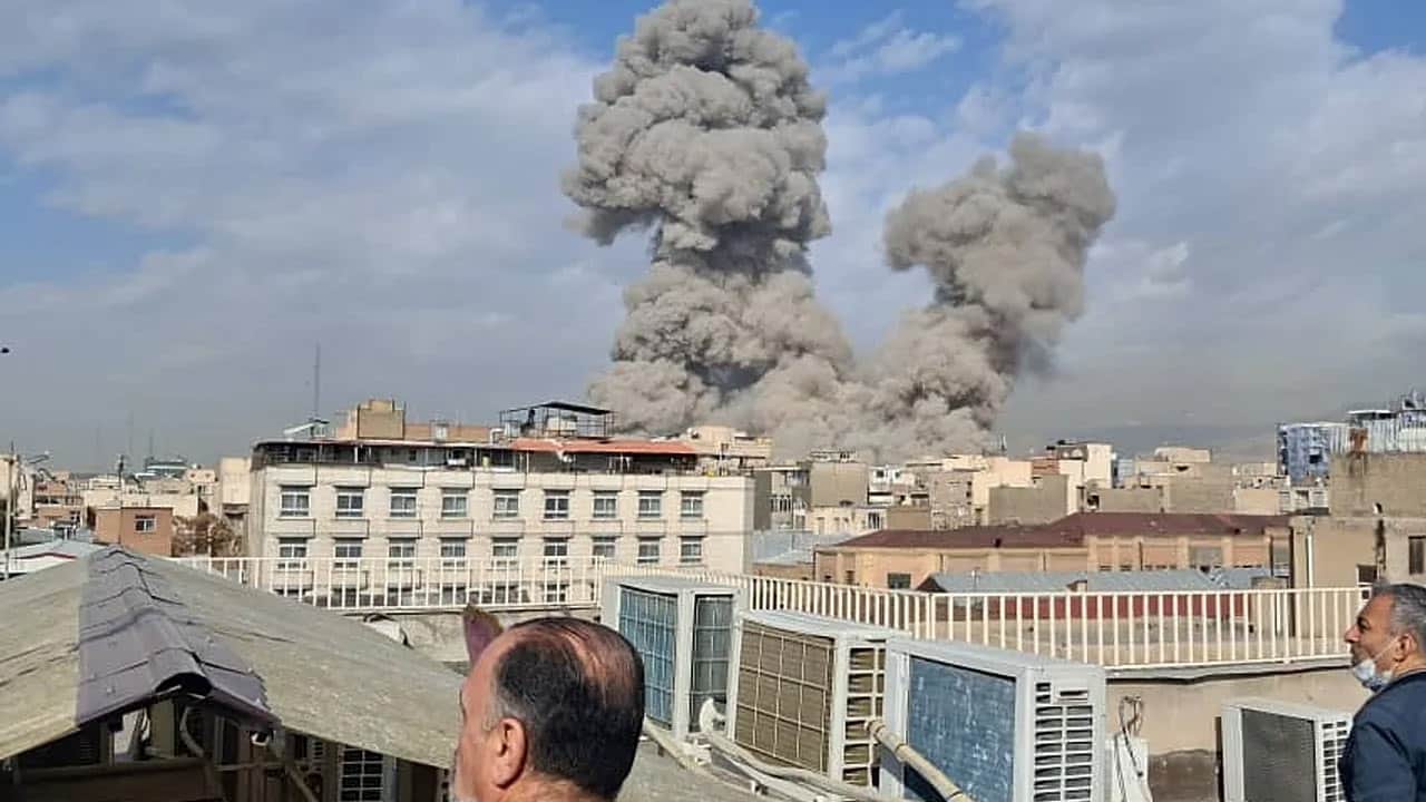 Foto - Suriye dahil birçok Arap ülkesi vurulmuştu! Şara cephesinden açıklama geldi