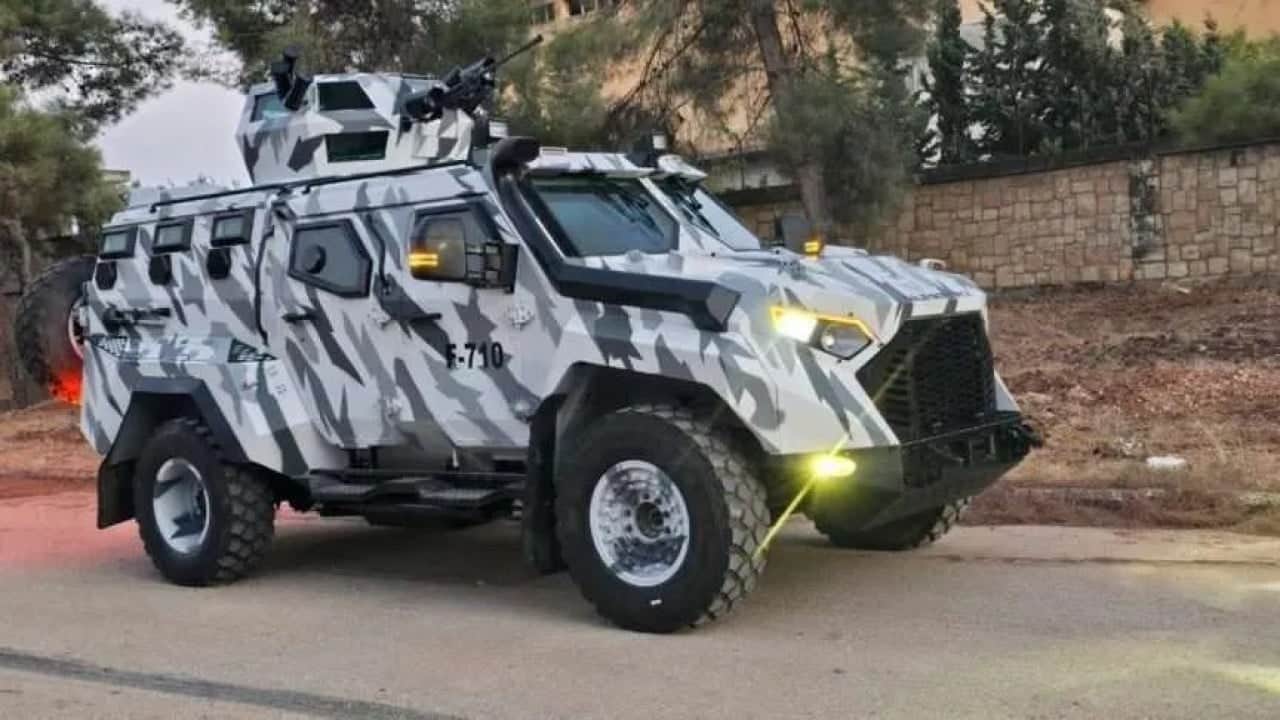 Foto - Suriye'den savunmada ses getirecek hamle: Yeni yaptıkları silahı dünyaya ilk kez gösterdiler