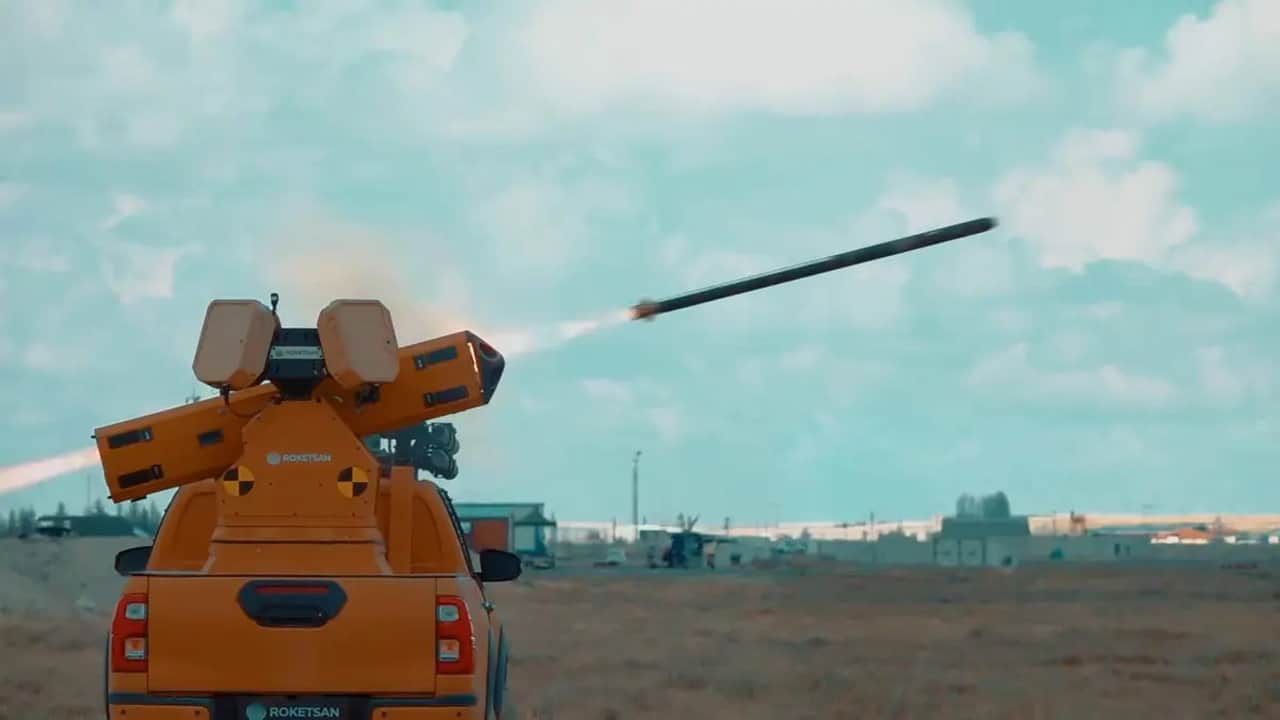 Foto - Sürü dron tehlikesi resmen bitti! ROKETSAN’ın yeni nesil gizli silahı ilk testinde dehşet saçtı
