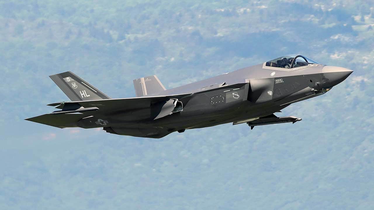 Foto - Suudi Arabistan parayı bastı ama! F-35'ler gelene kadar eskiyebilir