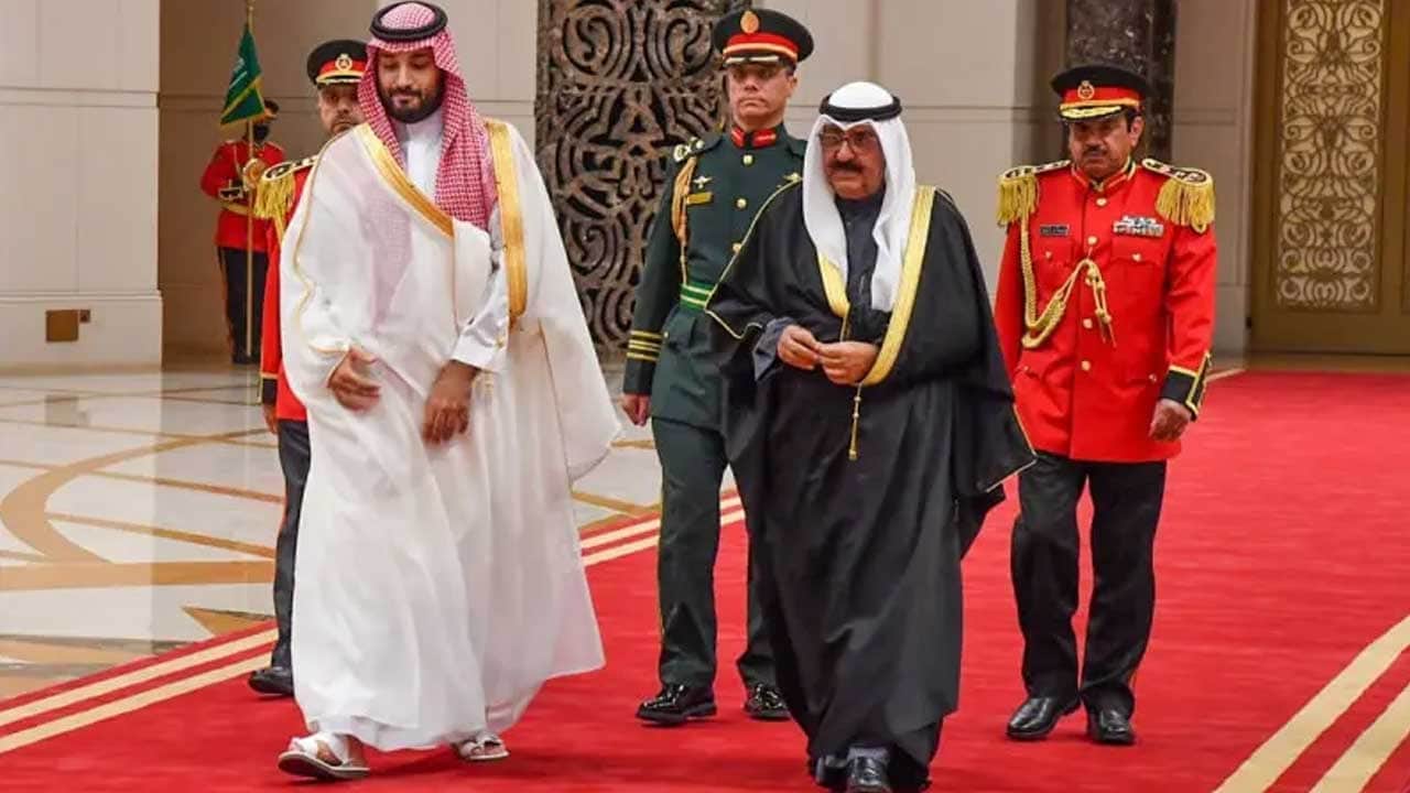 Foto - Suudi Arabistan'a ait iki gemi vuruldu