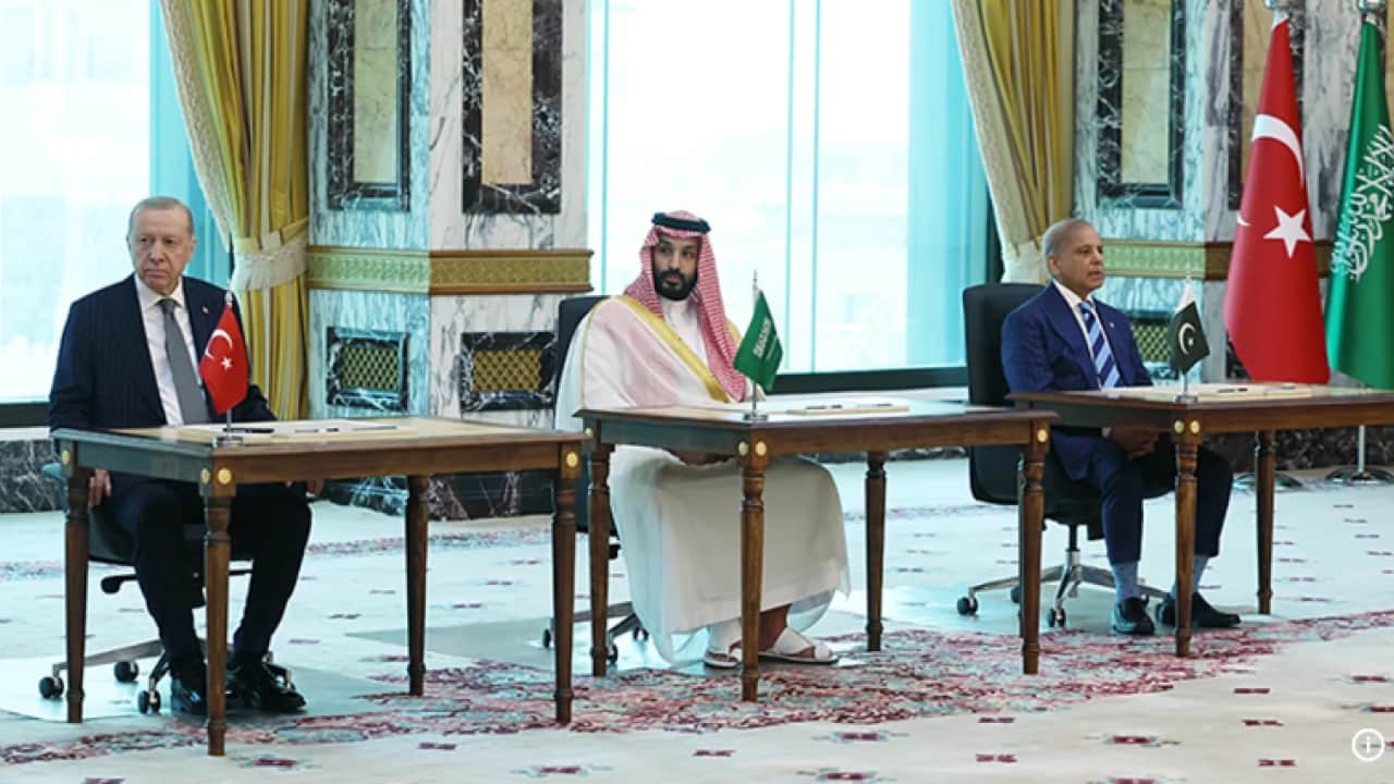 Foto - Suudi Arabistan’da alarm! Balistik füzelerle hedef alındı: Mekke İttifakı harekete geçti