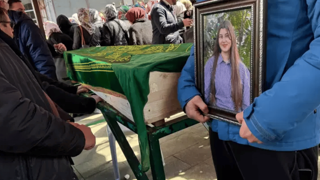 Foto - Taciz mağduru Tuana’yı canice katletmişti! CHP’li alçak Dede’nin işbirlikçisine 16 yıl hapis