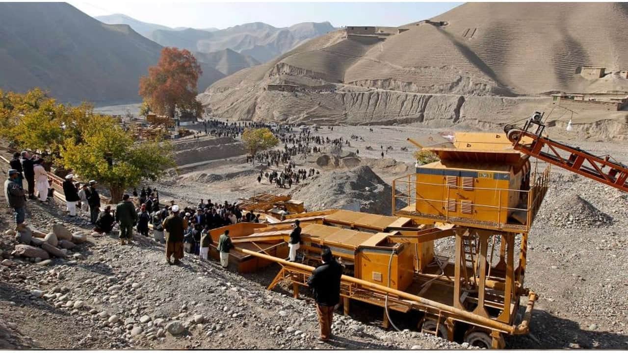 Foto - Taliban’dan Trump’ı havalara uçuracak sürpriz teklif! Yeraltındaki dev servet için "Gelin siz çıkarın" dediler