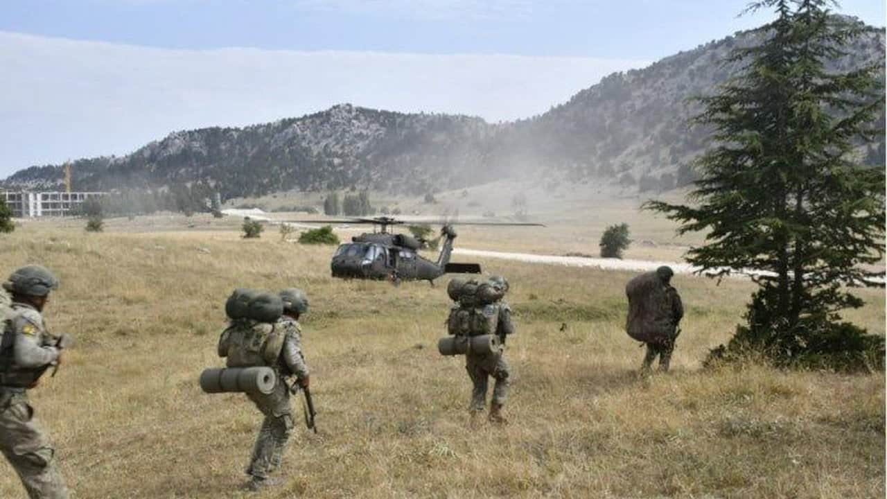 Foto - Tam 11 ülke, 133 noktada varız! TSK, "sınırları aşan" listeye damga vurdu