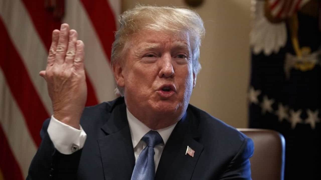 Tam 3 yıl sonra bir ilk! FED’in kararı Trump’ı çıldırttı