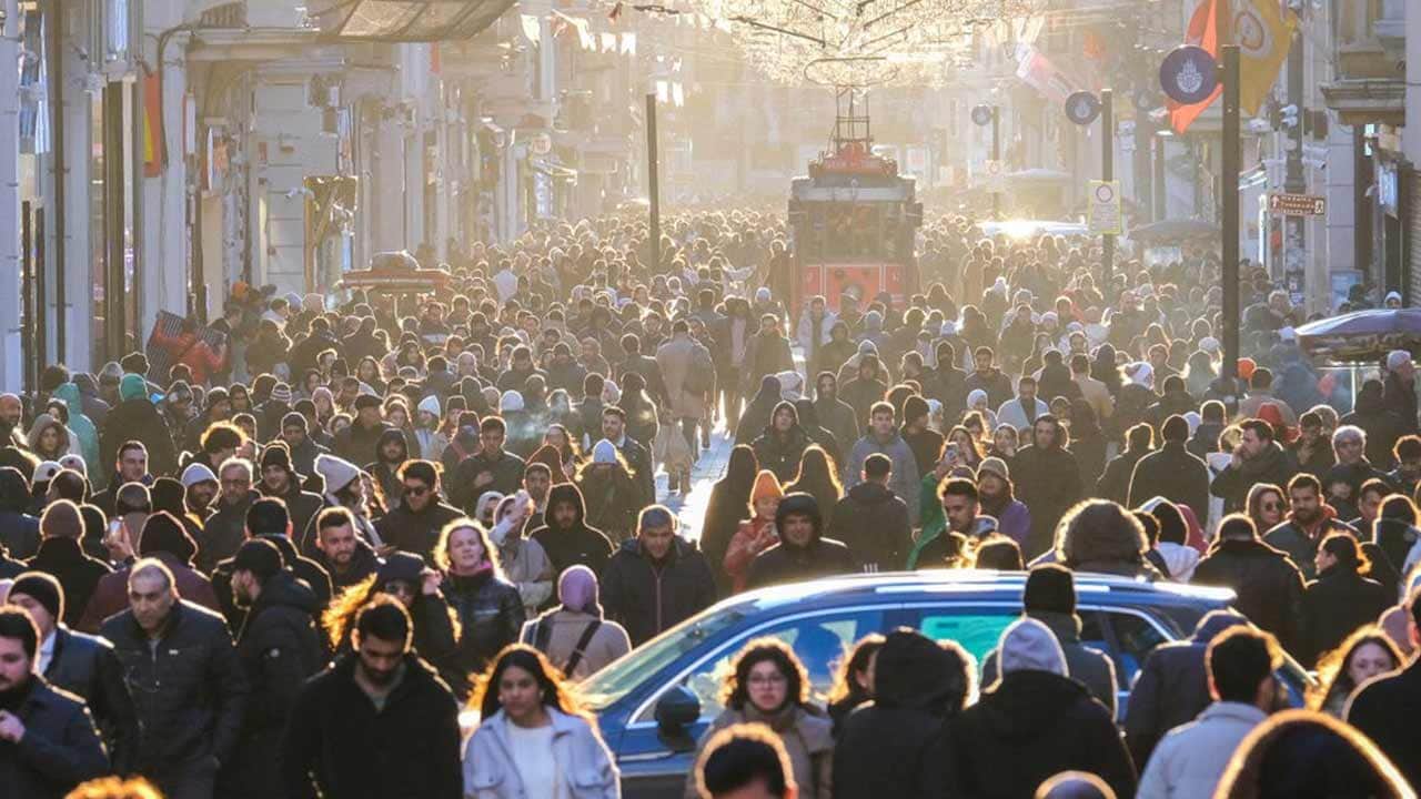 Foto - Tamam ama yetmez! Türkiye’nin gençleri Avrupa’nın zirvesinde