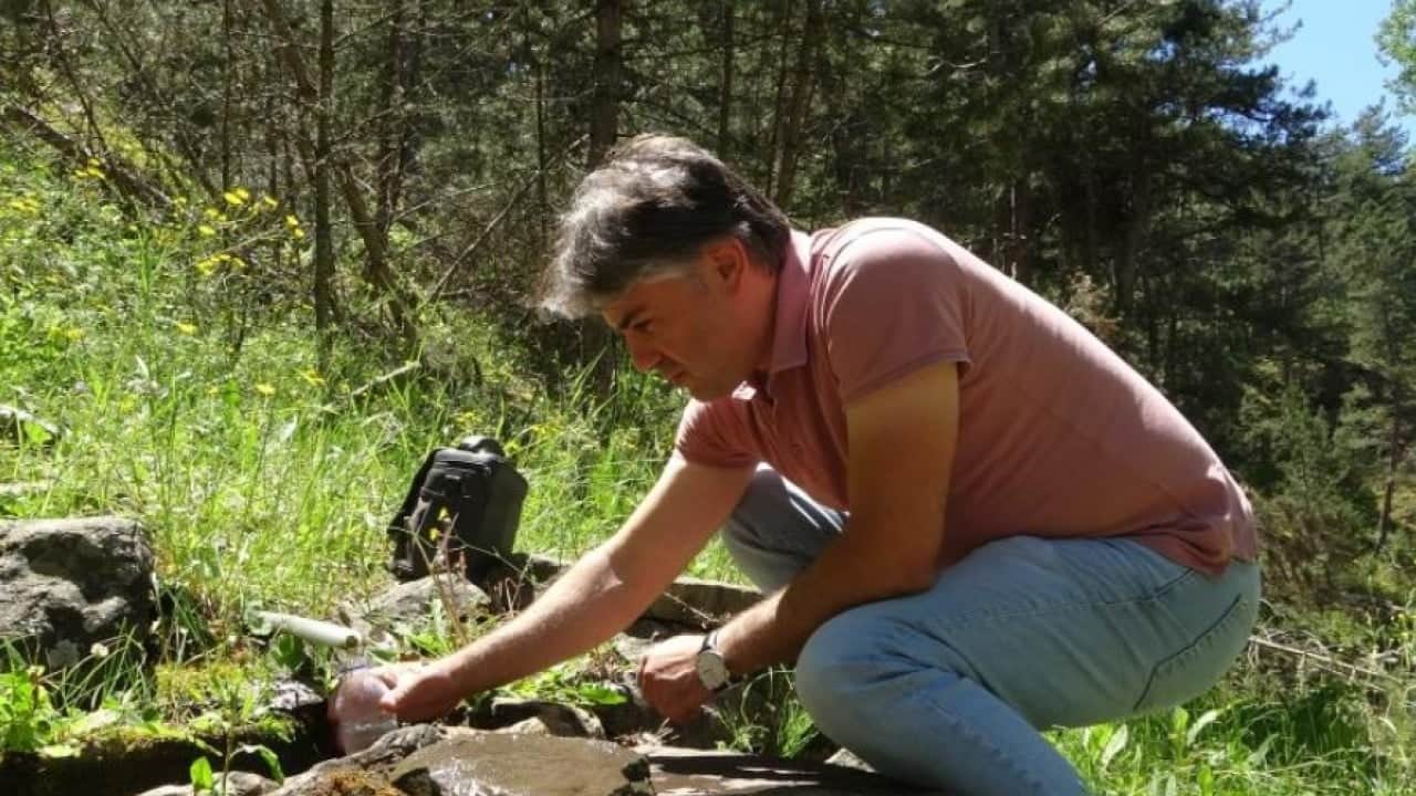 Foto - Tansiyon ve diyabet hastalarının uğrak noktası oldu: Şifasını bu suda arıyorlar