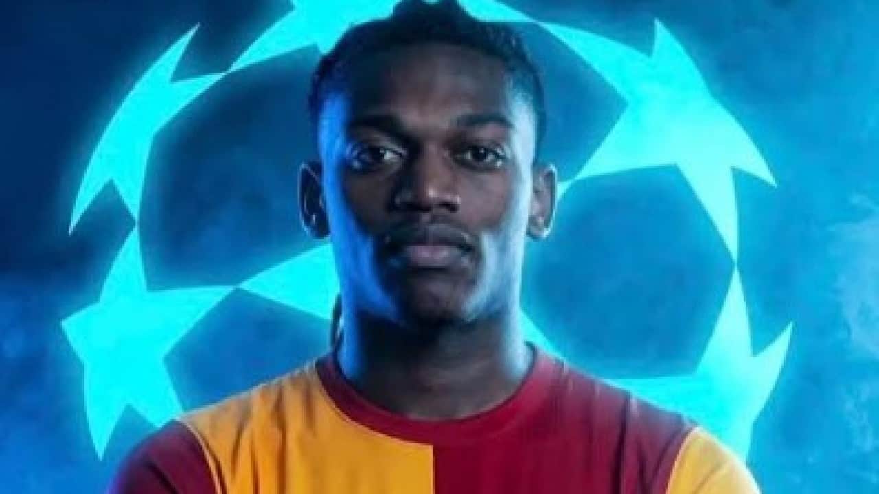 Foto - Taraftara seslendi! İmzayı atan Leao'dan ilk mesaj