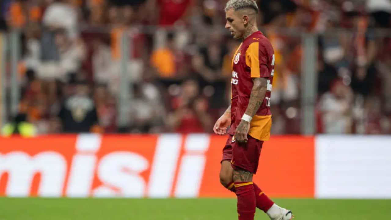 Foto - Taraftarların gönlünü fethetmişti… Galatasaray’ın atom karıncası Çizme yolunda