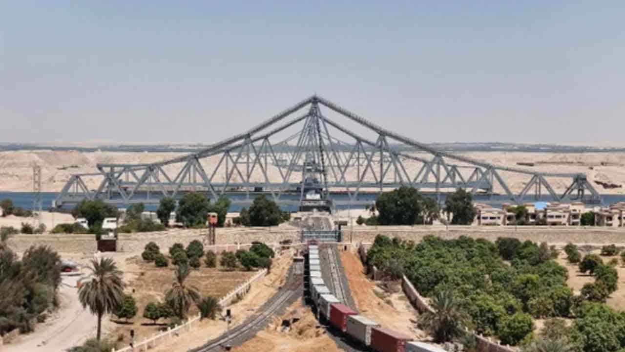 Foto - Tarihi proje İsrail'i iyice delirtti: Tren kurşun mu sıkıyor