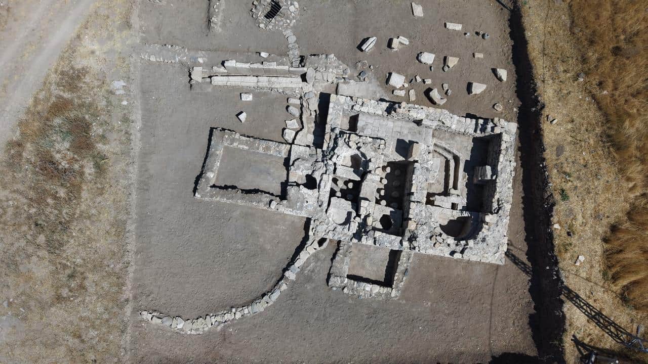 Foto - Tarlada fidan dikerken bulunmuştu! O mozaiğin ardından dev yerleşim ortaya çıktı