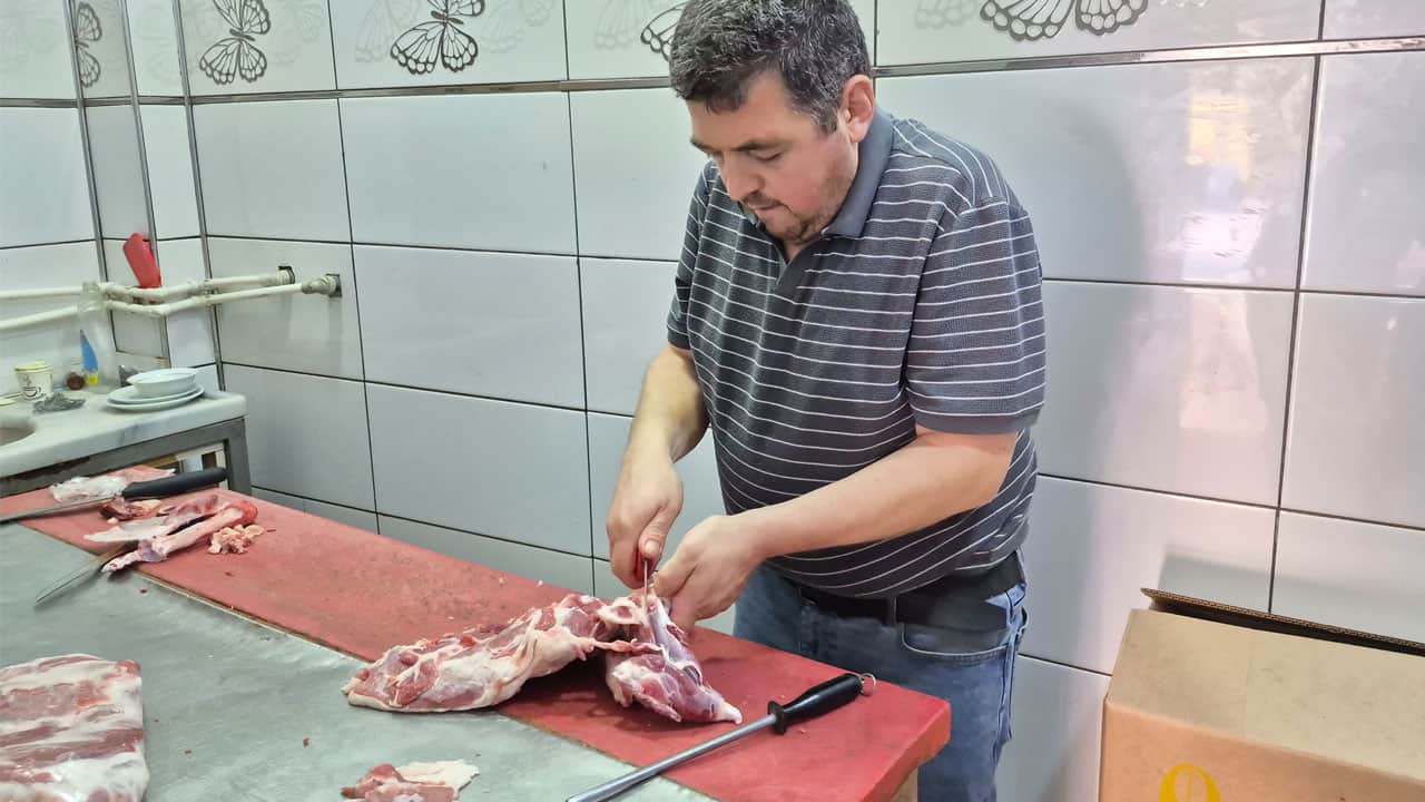 Foto - Tavuk eti 1-2 gün bile zor dayanıyor! Sıcak havalarda et saklarken bu hatayı yapmayın
