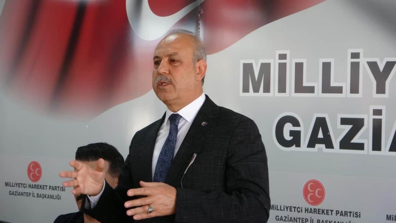 Foto - "Tayyip Erdoğan ve Bahçeli’nin öncülüğünde Türkiye daha güçlü" MHP'de rozet şov