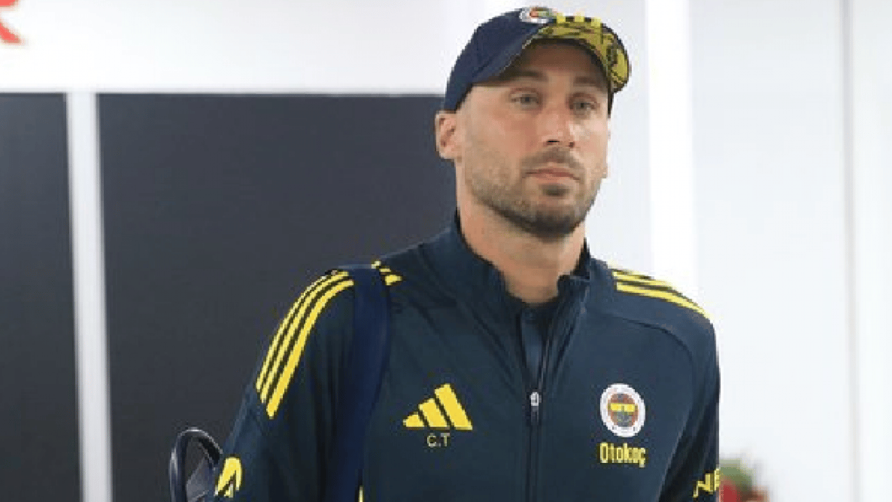 Foto - Tedesco kelle almaya devam ediyor: Fenerbahçe'de yaprak dökümü! 4 isim takımdan ayrılacak…