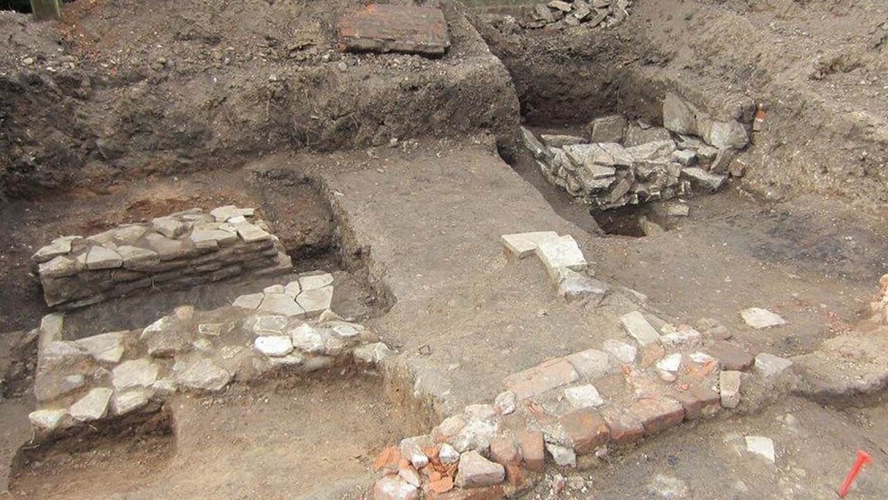 Foto - Temel kazısı tarihin kapısını açtı! Toprağın altından 16. yüzyıl sırrı çıktı 