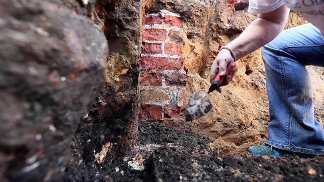 Foto - Temel kazısı tarihin kapısını açtı! Toprağın altından 16. yüzyıl sırrı çıktı 