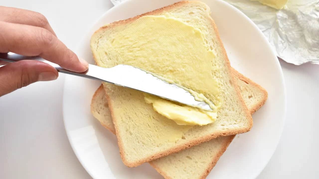 Foto - Tereyağının gerçek olup olmadığını anlamak için 5 ipucu bu yapılmalı.. Böyle bir tona sahip 
