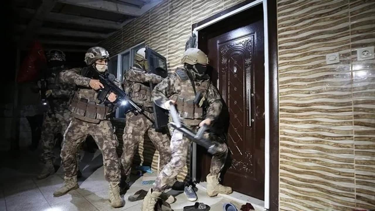 Foto - Teşkilatlar çalışıyor, İstanbul emniyette: Terör örgütlerine operasyonlar yüzde 51 arttı