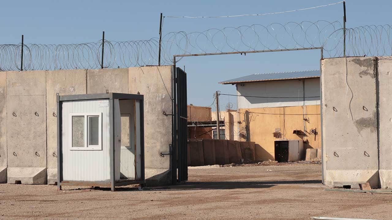Foto - Terör örgütü YPG/SDG, DEAŞ'lı teröristleri serbest bırakılmıştı! Şeddadi'deki hapishane görüntülendi