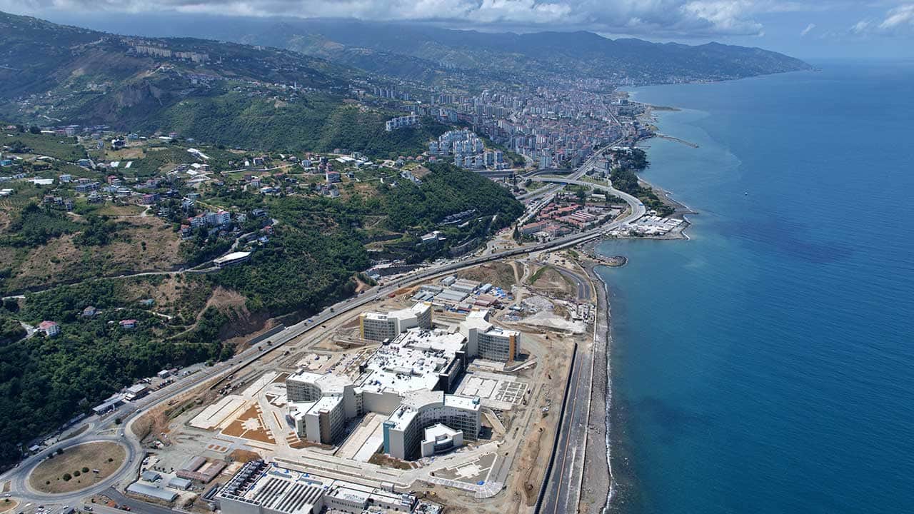 Foto - Teşekkürler Erdoğan! Trabzon'a yakışır dev eser