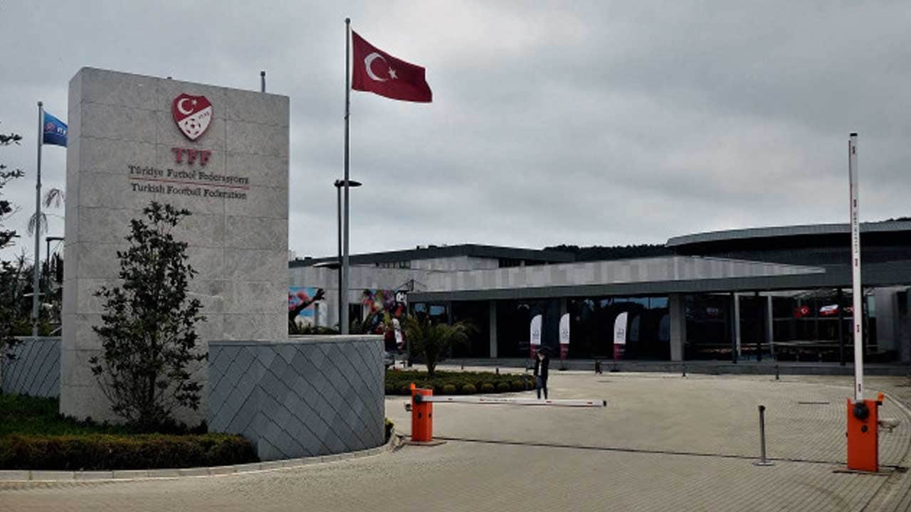 Foto - TFF duyurdu: Bölgesel Amatör Lig'in adı Profesyonelliğe Geçiş Ligi olarak değiştirildi