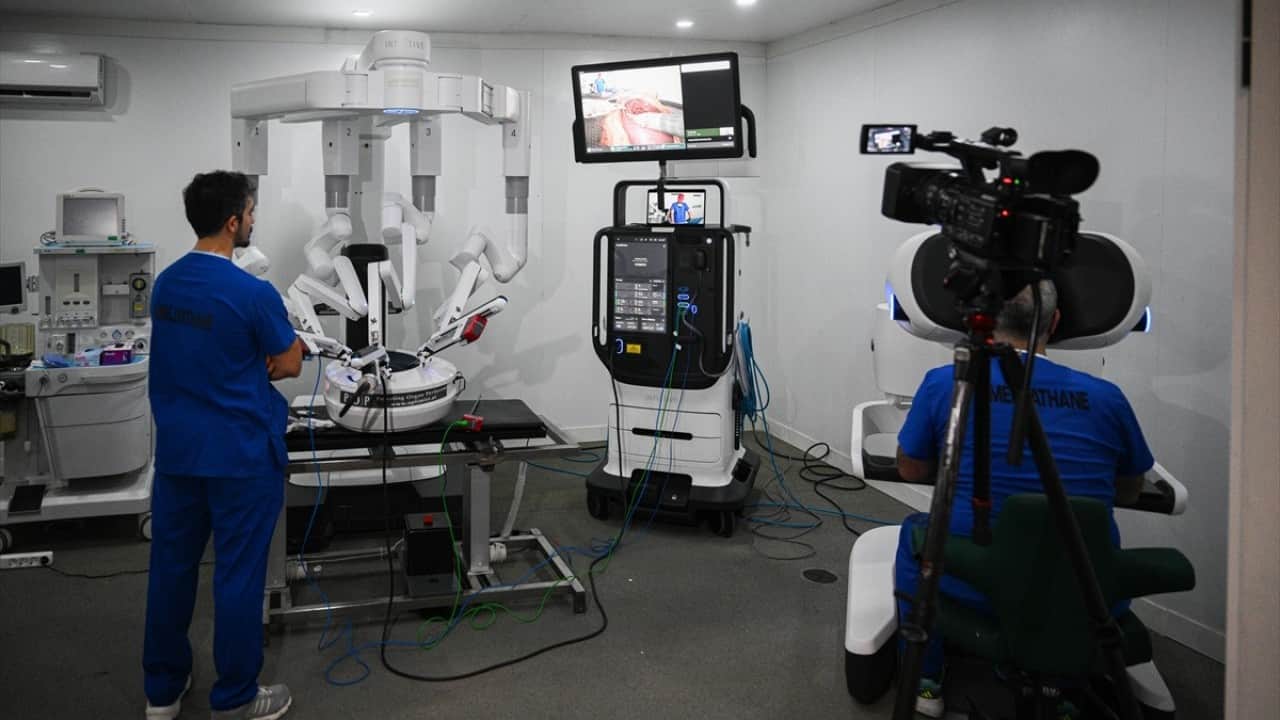 Foto - TGC Anadolu’da bir ilk test edildi Askeri gemide Robotik Cerrahi