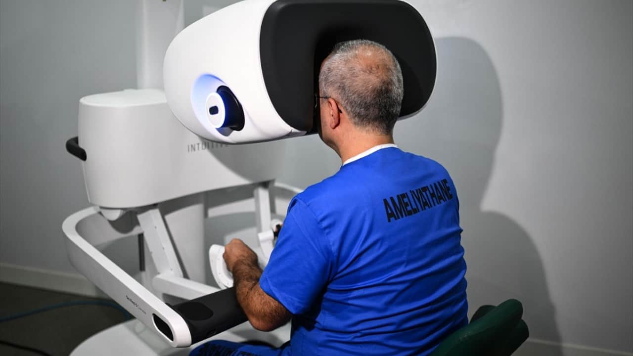 Foto - TGC Anadolu’da bir ilk test edildi Askeri gemide Robotik Cerrahi