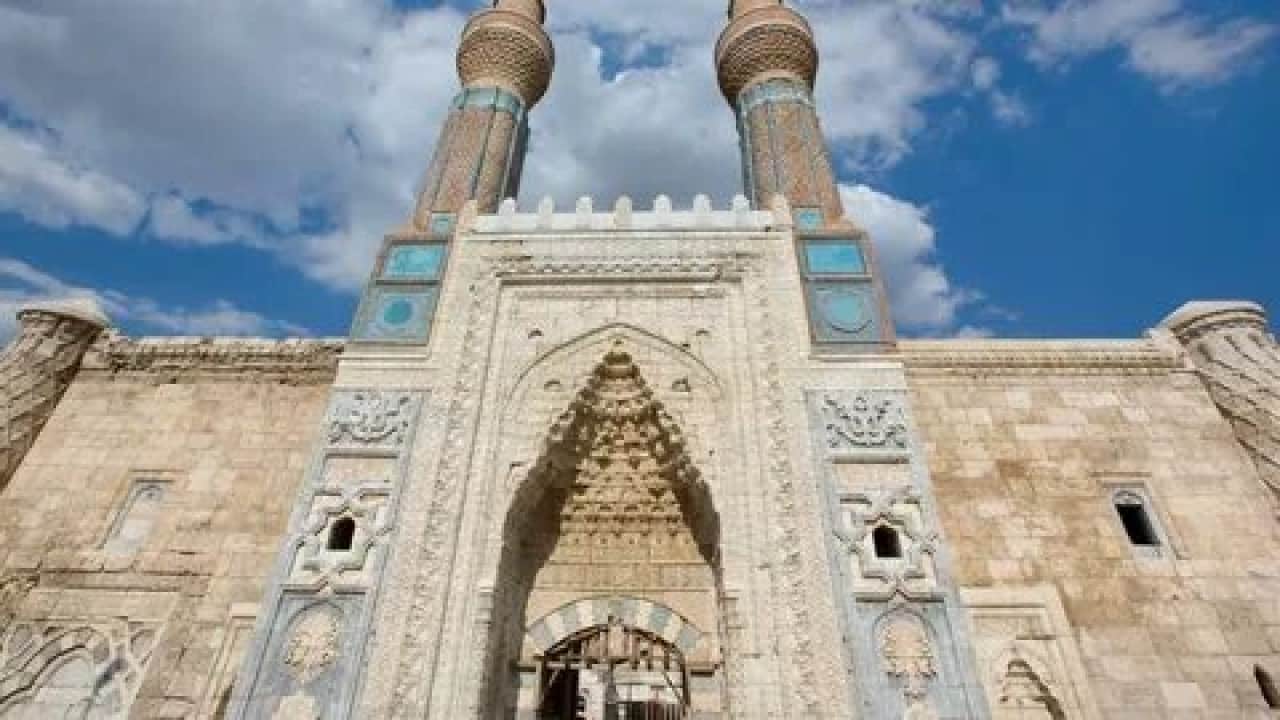 Foto - Tıp dünyasının öncüsü İbn Sina Sivas’ta anıldı! Gökmedrese’de gururlandıran program!