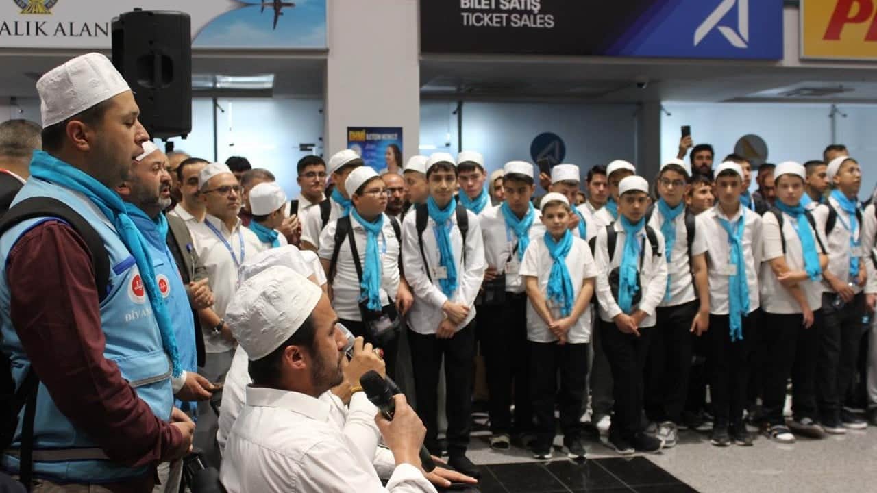 Foto - Tokat’tan 190 hafızla kutsal topraklara kutlu yolculuk