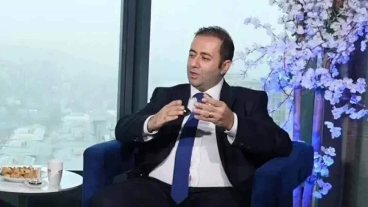 Foto - Tolgahan Erdoğan’dan, Menderes hezimetini sindiremeyen Zeyrek’e fena sözler! "Gazeteci değil adeta Saraçhane bülbülü"
