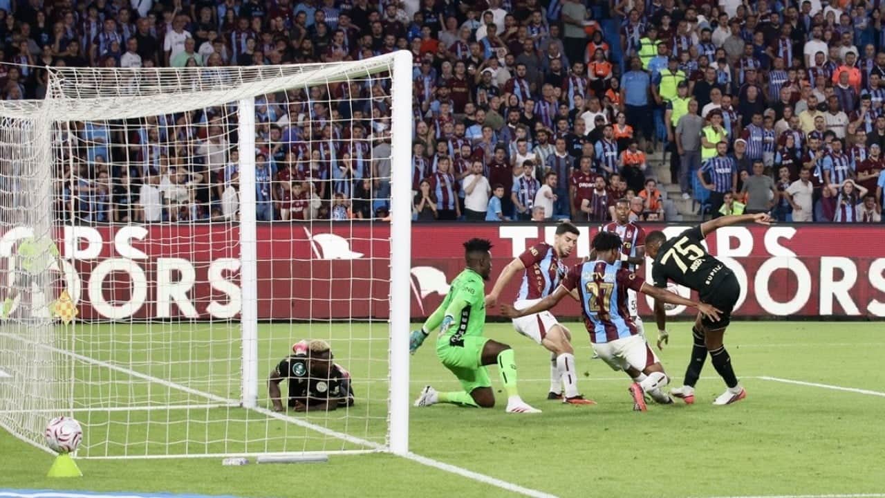 Foto - Trabzonspor, UEFA Avrupa Ligi için Ferencvaros deplasmanında! İşte Muhtemel 11'ler