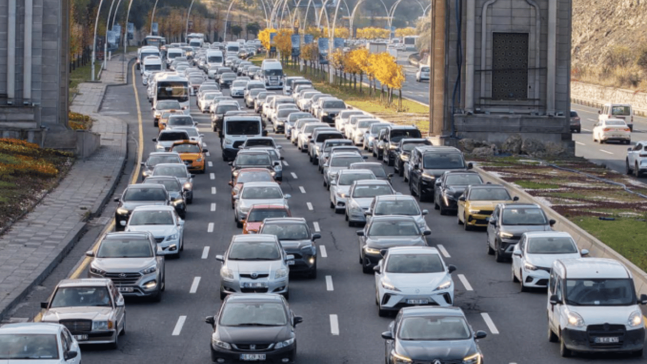 Foto - Trafiğe en çok kaydolan taşıt belli oldu! Yüzde 47,5'e ulaştı!
