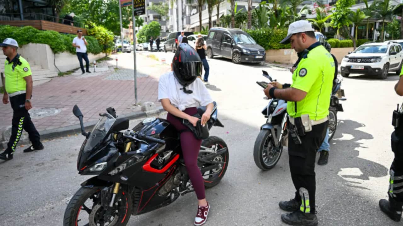 Foto - Trafiğe yeni düzenleme: Yüzde 102 artınca düğmeye basıldı!