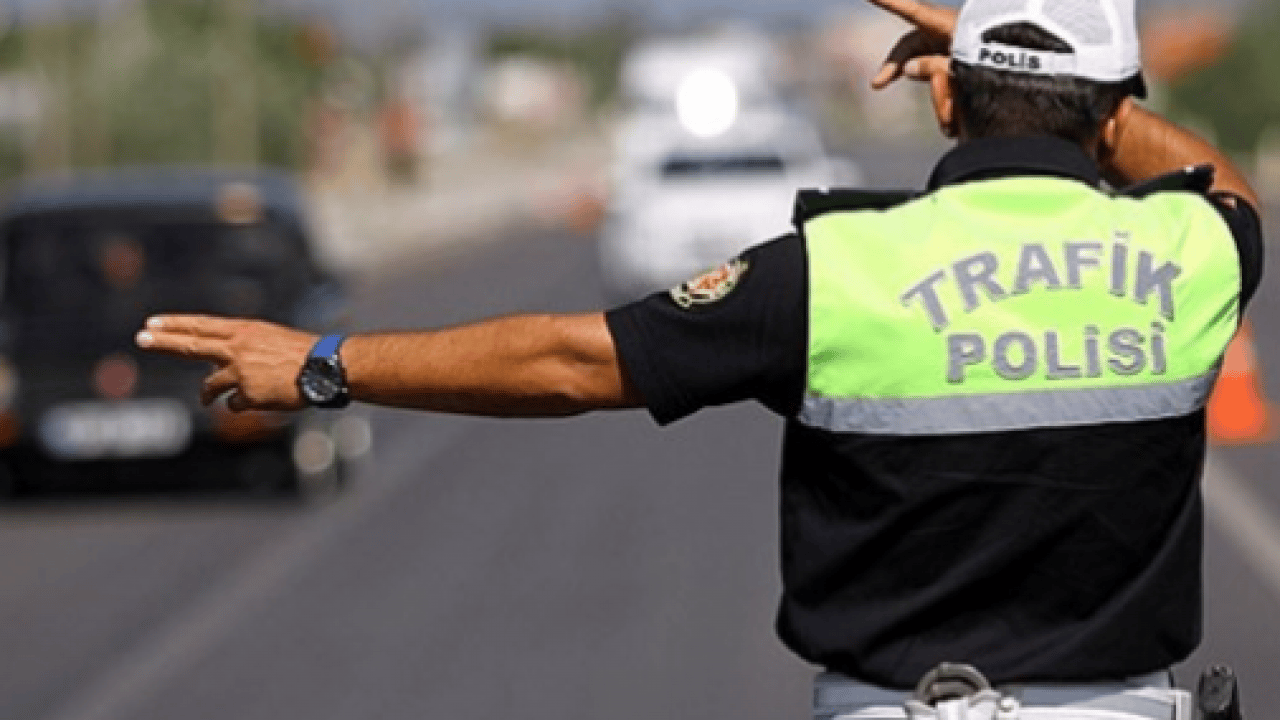 Foto - Trafik cezalarında emsal karar! Artık kesinleşmeden yapılamaz!