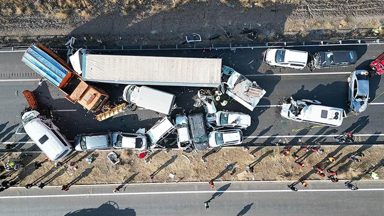 Foto - Trafik kazalarında yeni dönem yarın başlıyor! Hasar çetelerine "Alo 193