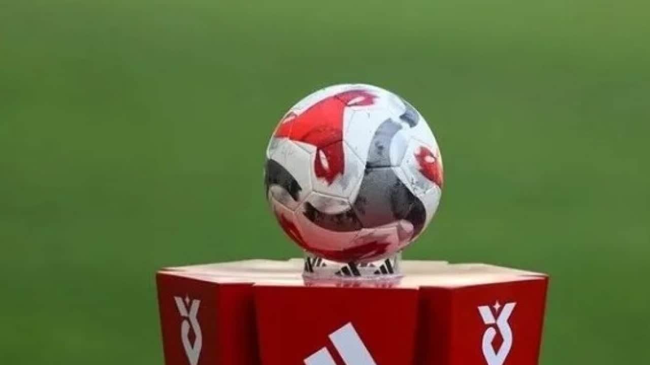 Transfer raporunda dikkat çeken detay! Yaşılar Fenerbahçe'ye gençler Galatasaray'a