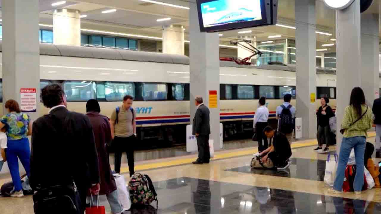 Foto - Tren biletlerinde yeni dönem: ‘Boş Yer Takip Butonu’ devrede!