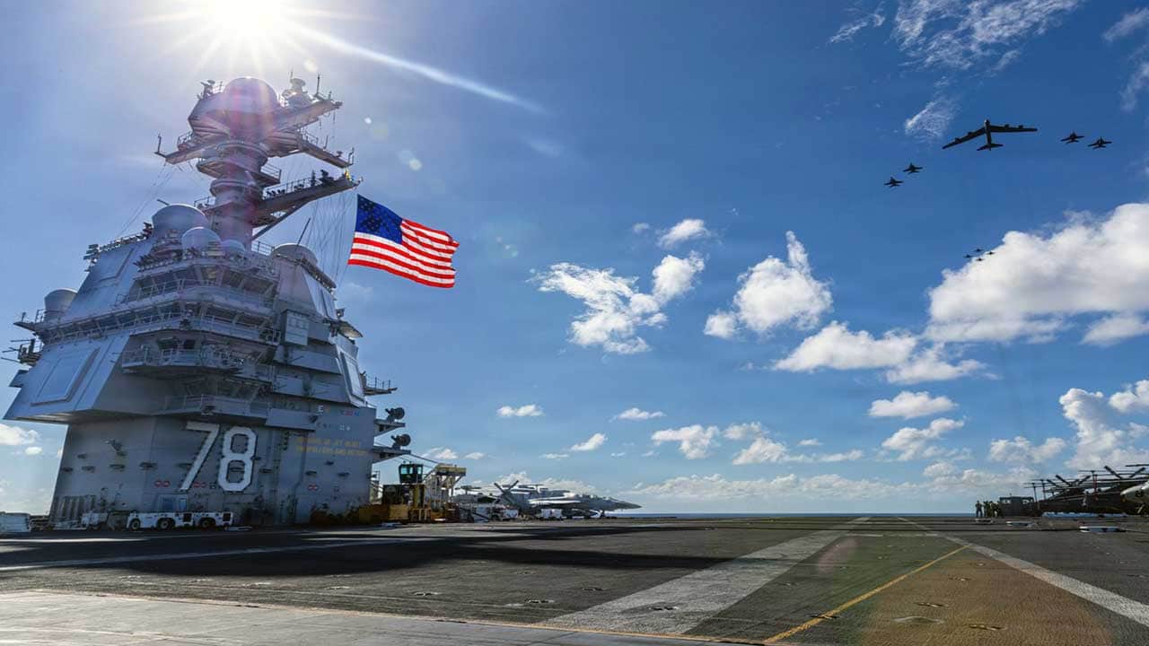 Foto - Trump, Çin donanmasını batırmak için altın filo istiyor