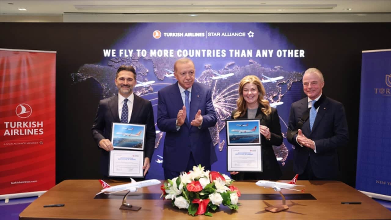 Foto - Trump havalara uçtu! Türkiye’nin 150 uçaklık dev siparişi ABD’ye bayram ettirdi