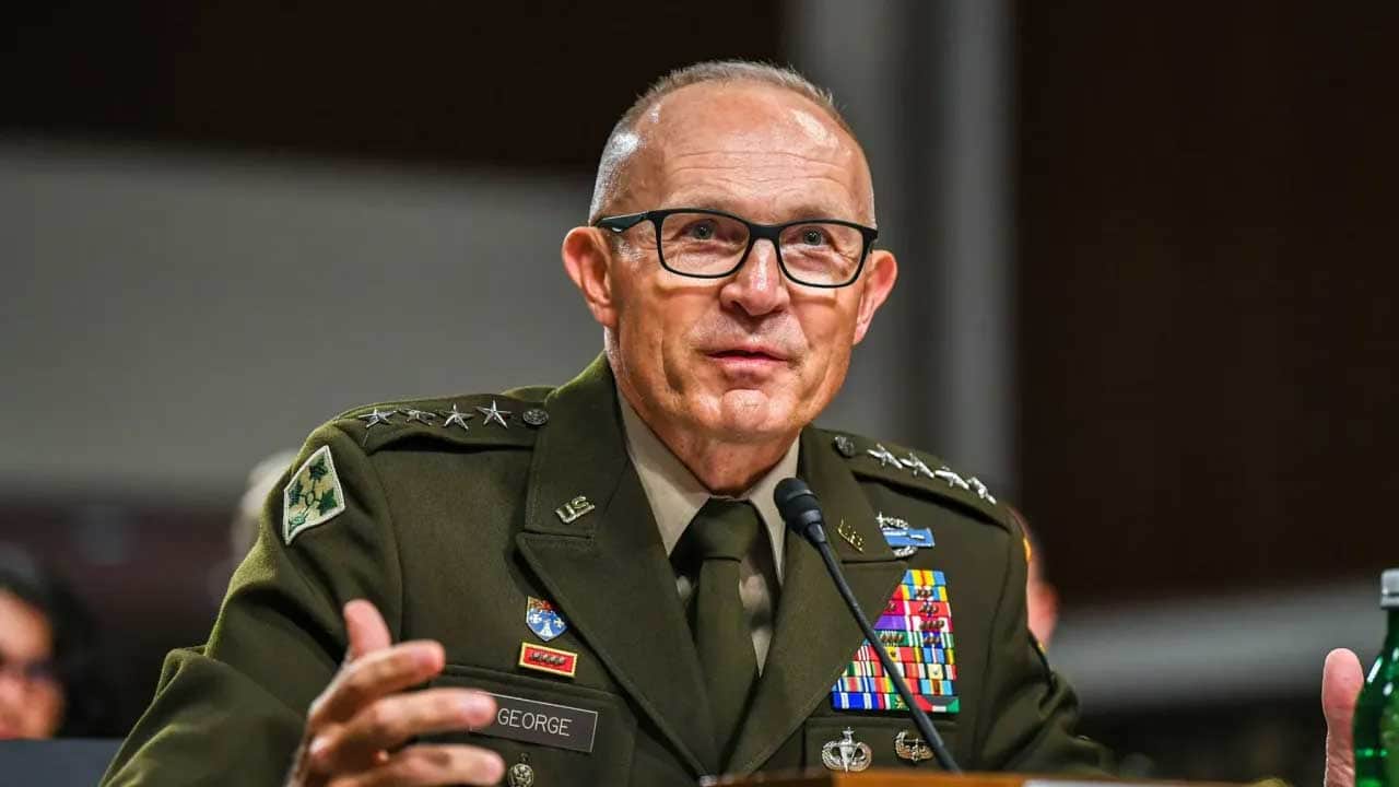 Foto - Trump'ın görevden aldığı generalden tarihe geçecek mesaj