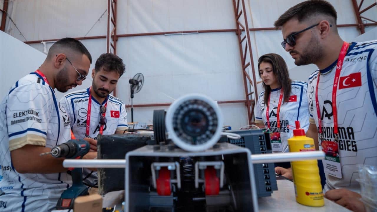 Foto - TÜBİTAK, TEKNOFEST kapsamında düzenledi! O yarışmalara rekor başvuru yapıldı