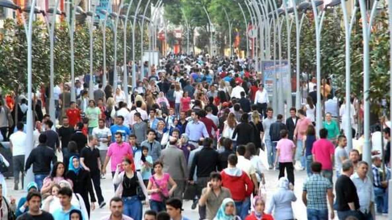Foto - TÜİK verileri paylaştı: İşte Türkiye'nin en kalabalık 20 ili!