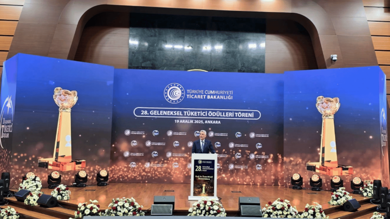 Foto - 'Tüketici Özel Ödülü' Akit Medya Grubu’na verildi