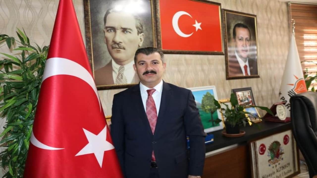 Foto - Tüm Türkiye şaşıp kalmıştı! Eşi "fakirlik belgesi" alan AK Partili vekilden açıklama