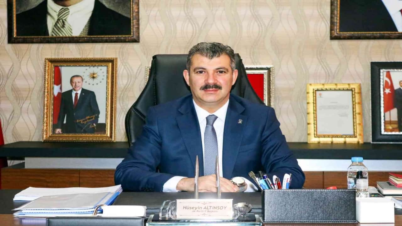 Foto - Tüm Türkiye şaşıp kalmıştı! Eşi "fakirlik belgesi" alan AK Partili vekilden açıklama