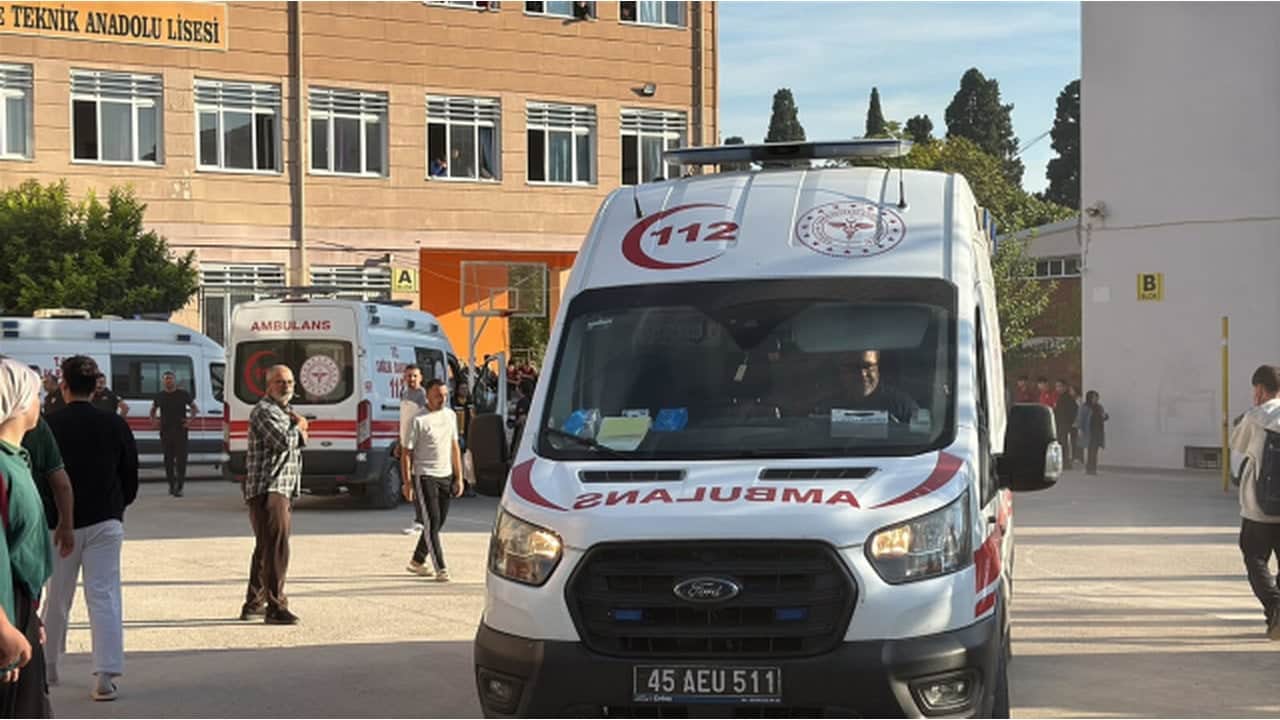 Foto - Tüm Türkiye’yi ayağa kaldıran olayda yeni detaylar! Manisa’daki okul saldırısının sebebi ağızları açık bıraktı