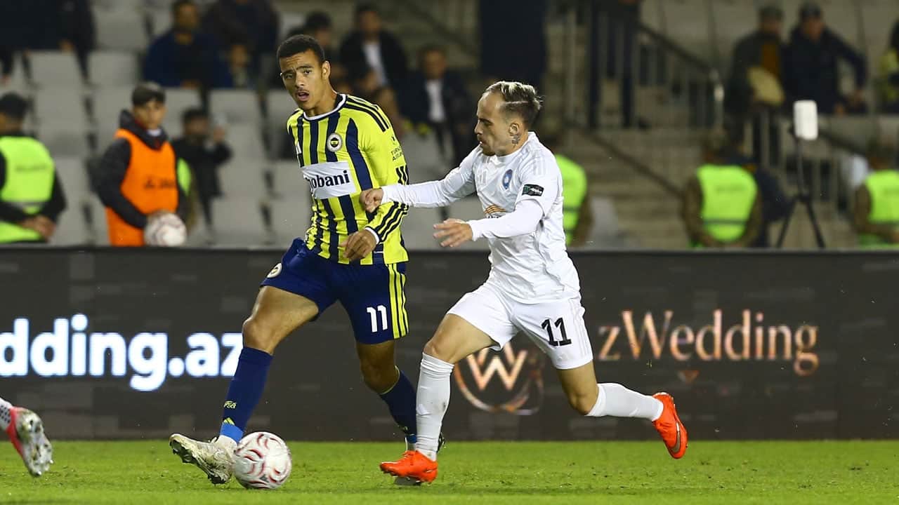 Foto - Turan Tovuz’u 2-0 mağlup etti! Greenwood kırmızı kart gördü, Fenerbahçe 11 kişi devam etti